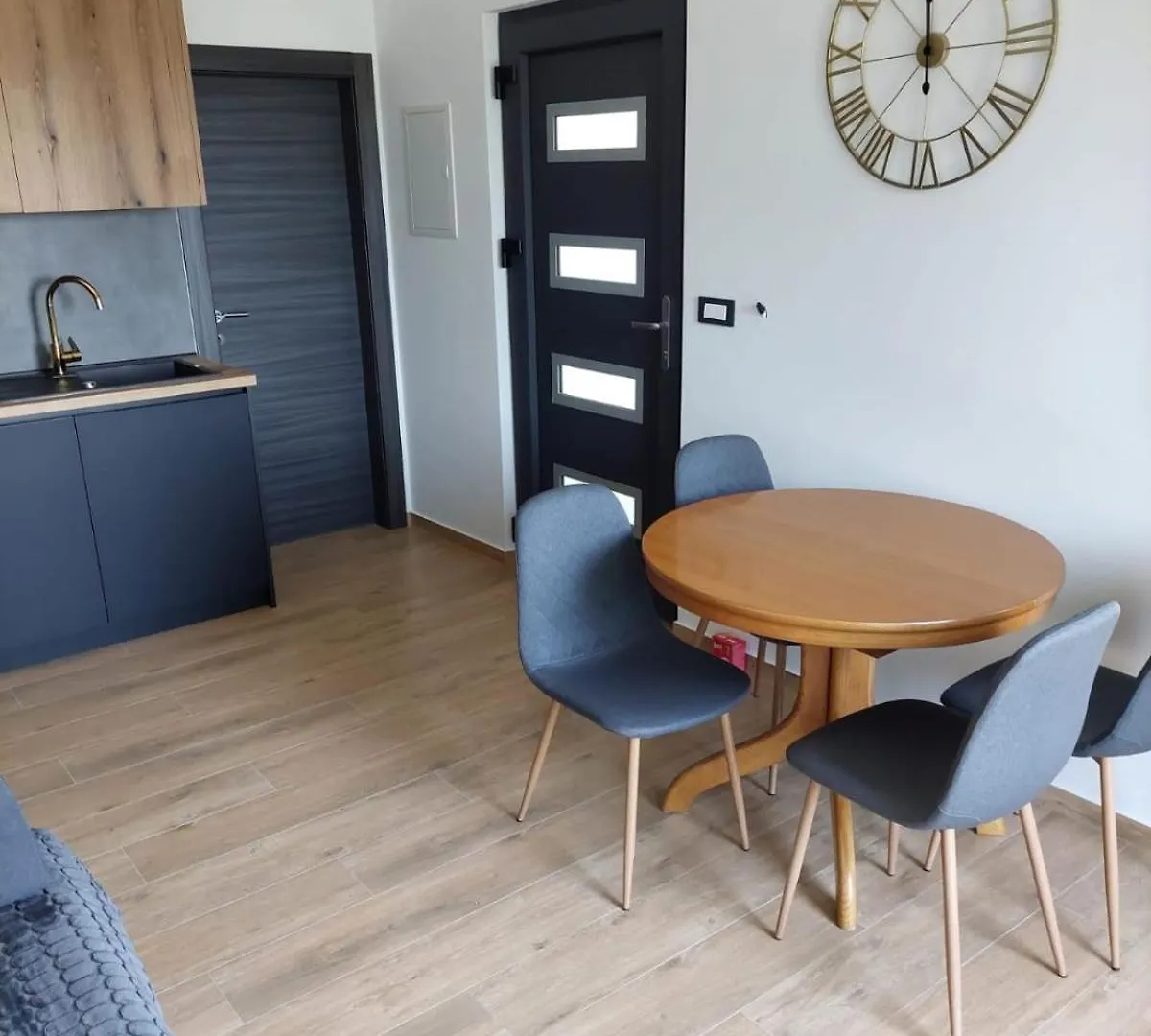 Apartmani Karla Paklenica Starigrad Paklenica Apartment